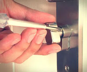 Community Locksmith Store East Pittsburgh, PA 412-226-6573 - lock-locksmiths